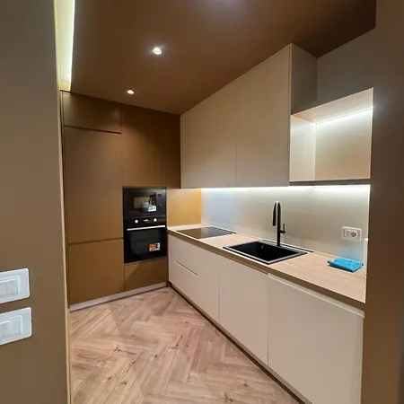 Central Apartments Apartment *